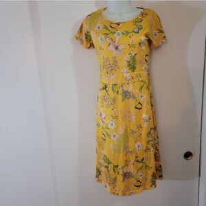 🆕️👗Floral Yellow A-line Dress, Sz L